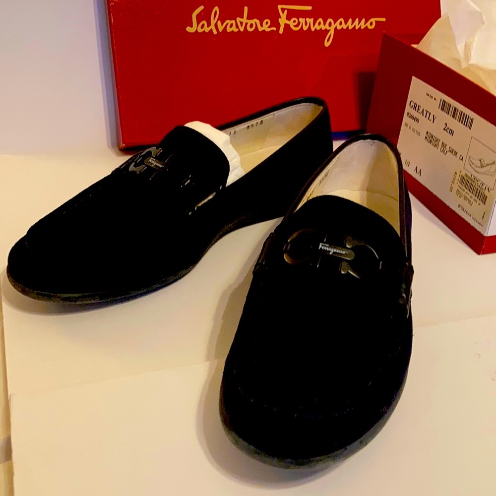 Salvatore Ferragamo suede driving shoes 9 1/2 aa